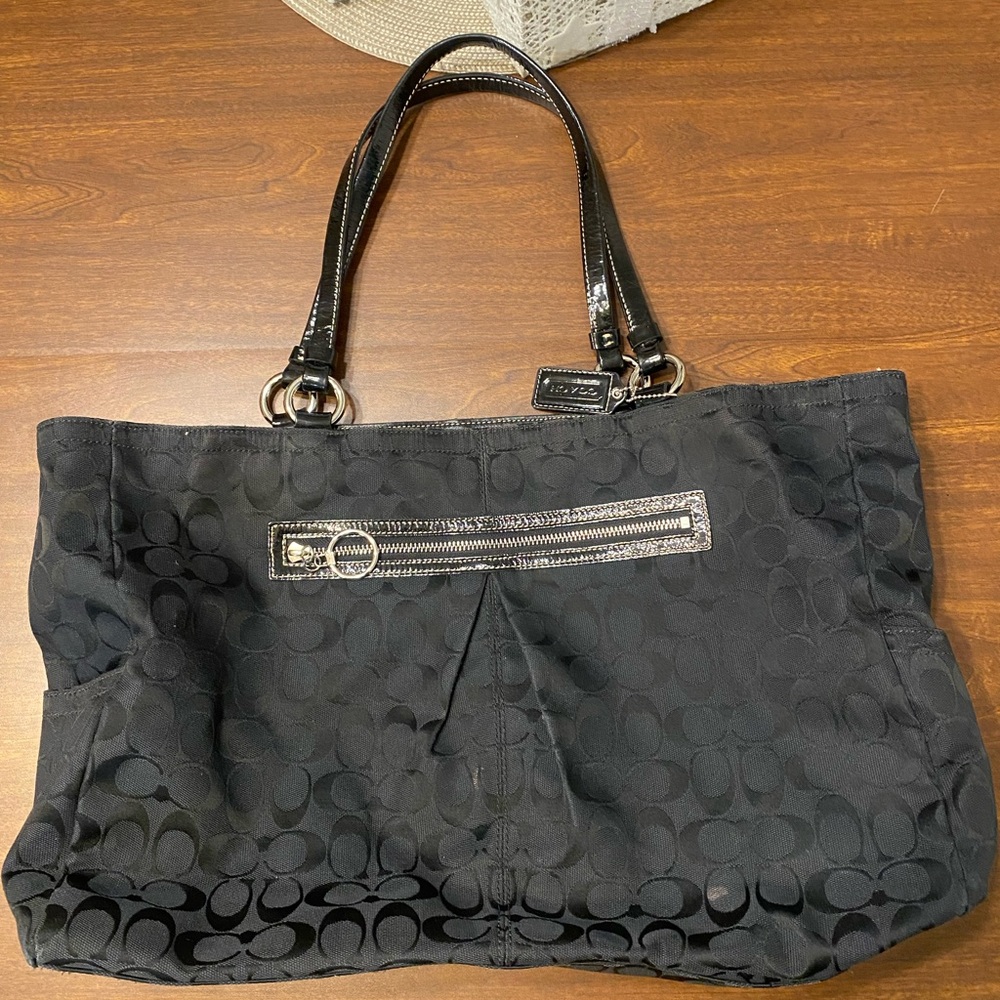 Coach F19291 Gabby Black Signature Convertible Tote Bag